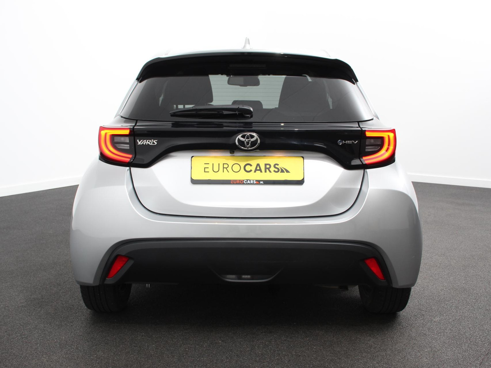 Toyota Yaris 1.5 Hybrid Dynamic Automaat thumbnail 10