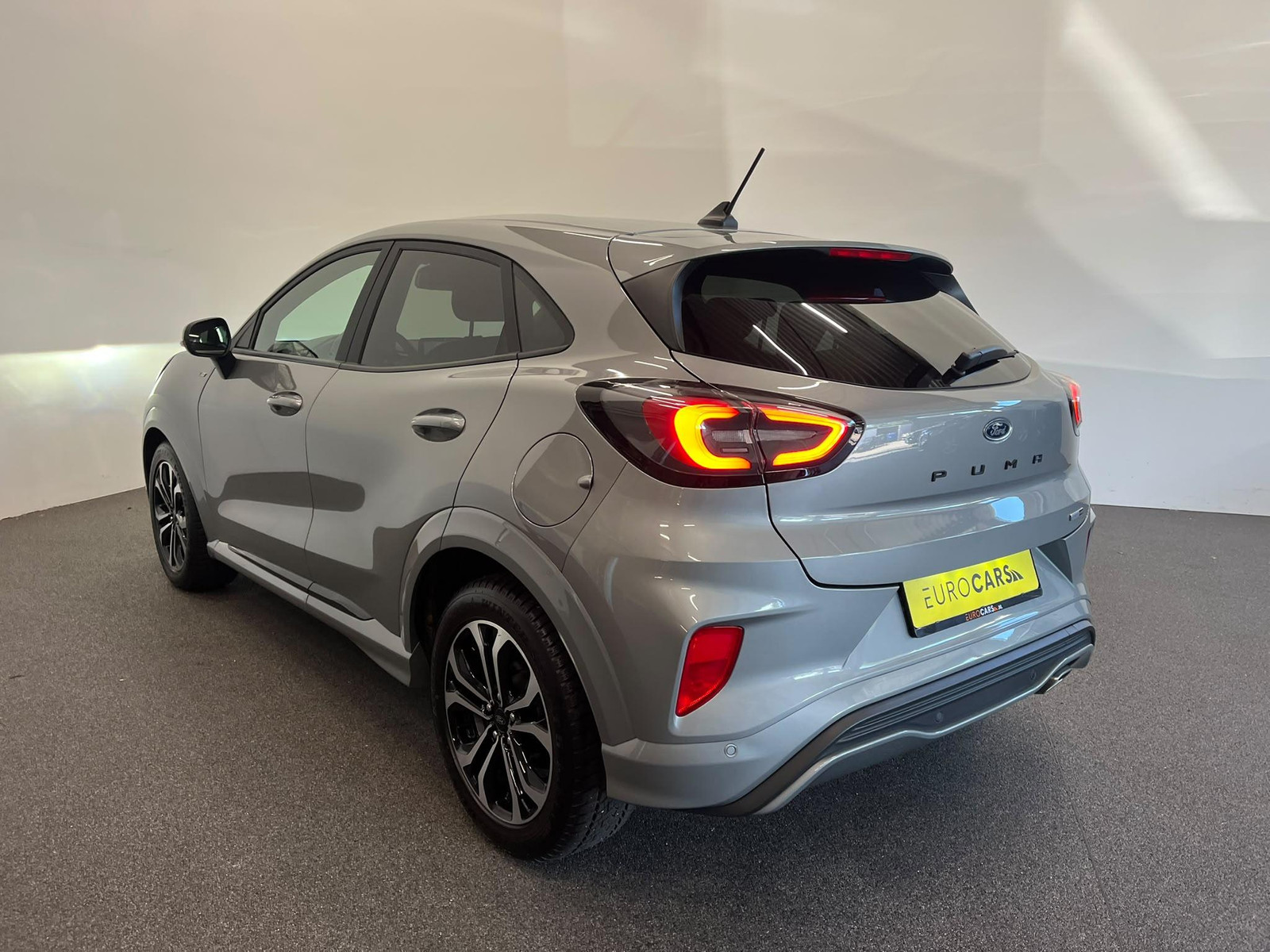Ford Puma 1.0 EcoBoost Hybrid ST-Line thumbnail 8
