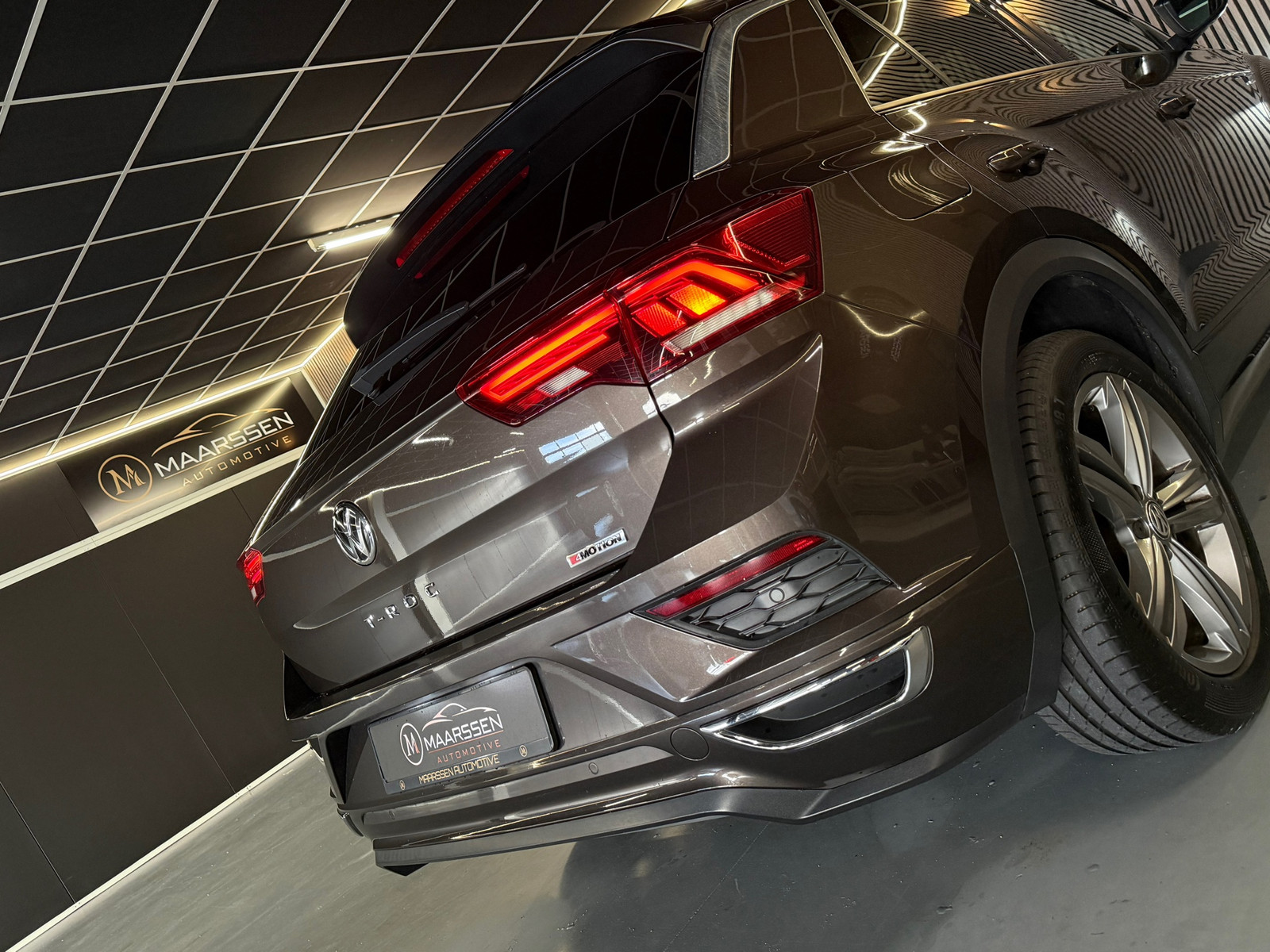 Volkswagen T-Roc 2.0 TSI 4Motion Sport 3x R-line |pano|Virtuale Dash|acc|stoelv|Camera|keyless