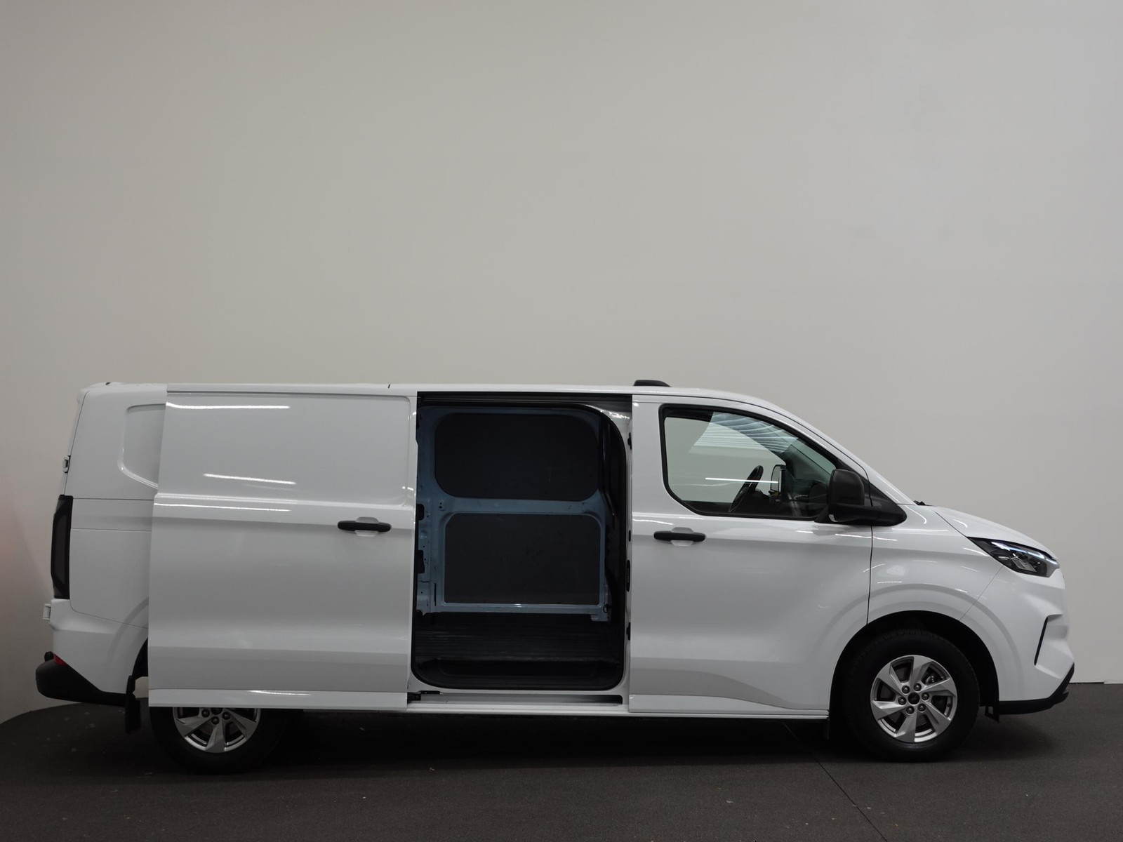 Ford Transit Custom Automaat L2H1 Trend Nieuw Model