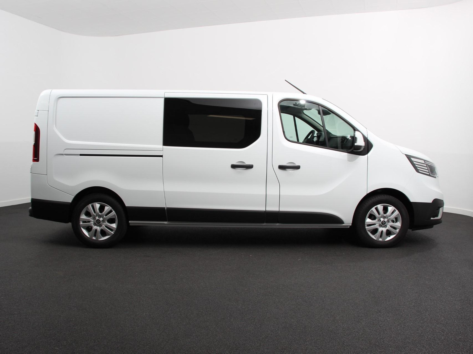 Renault Trafic 2.0 Blue dCi 150 EDC T30 L2H1 Advance