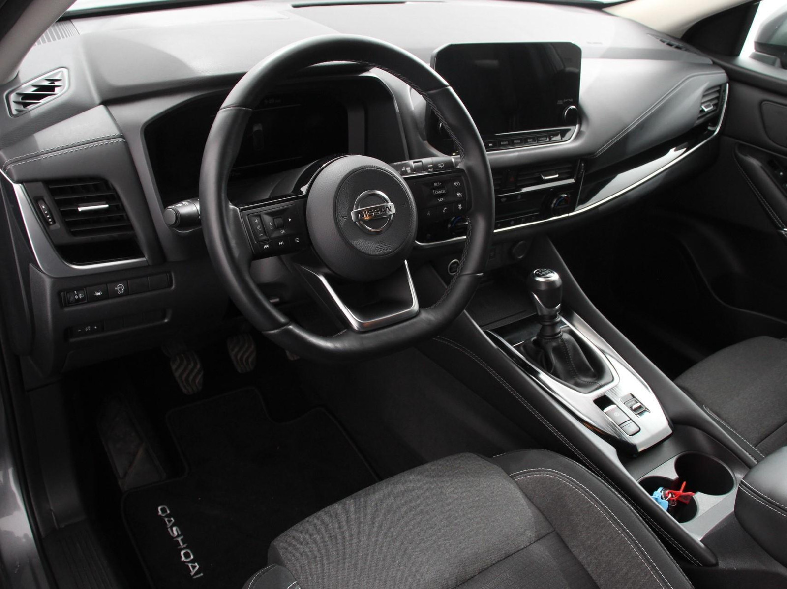 Nissan QASHQAI 1.3 MHEV N-Connecta