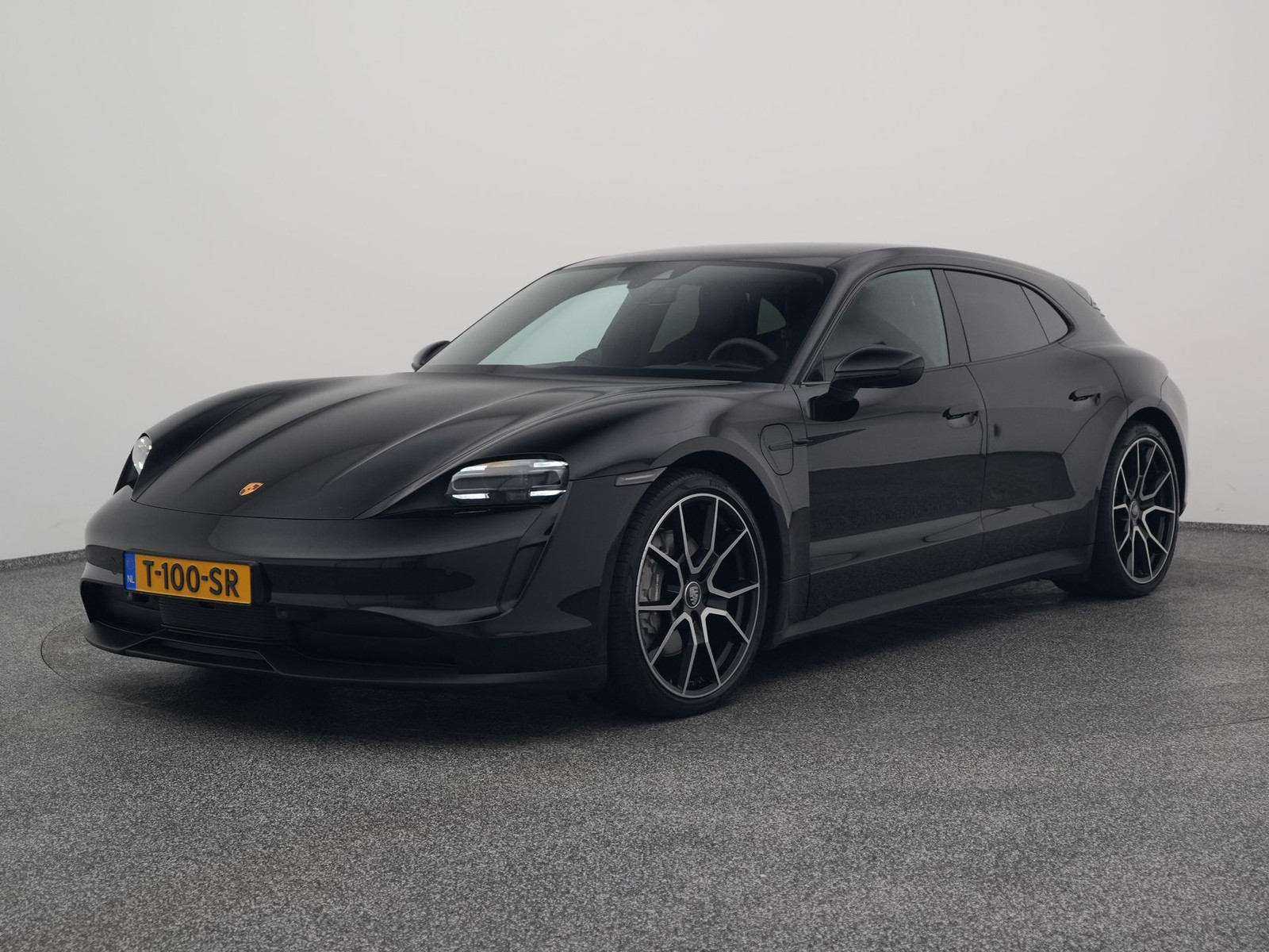 Porsche Taycan Sport Turismo
