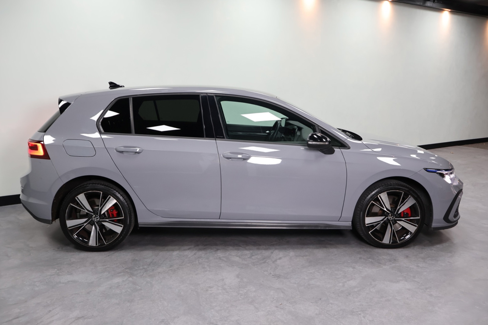 Volkswagen Golf GTE 18”|IQLIGHT|AUT7|MultiMedia