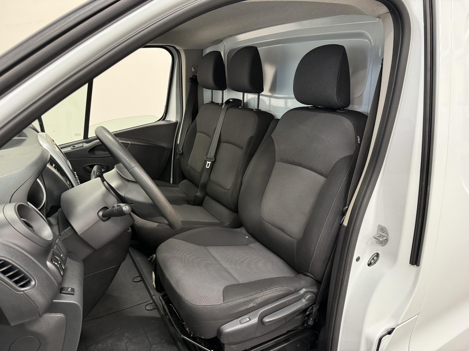 Renault Trafic 2.0 dCi 145 T29 L2H1 Energy