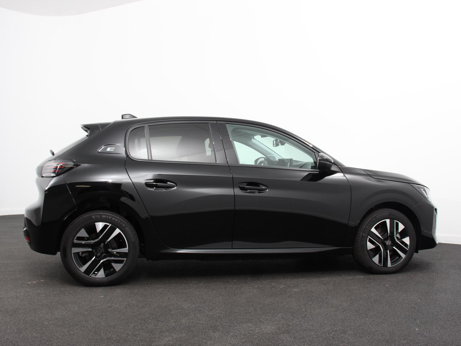 Peugeot e-208 EV Allure Pack 50 kWh