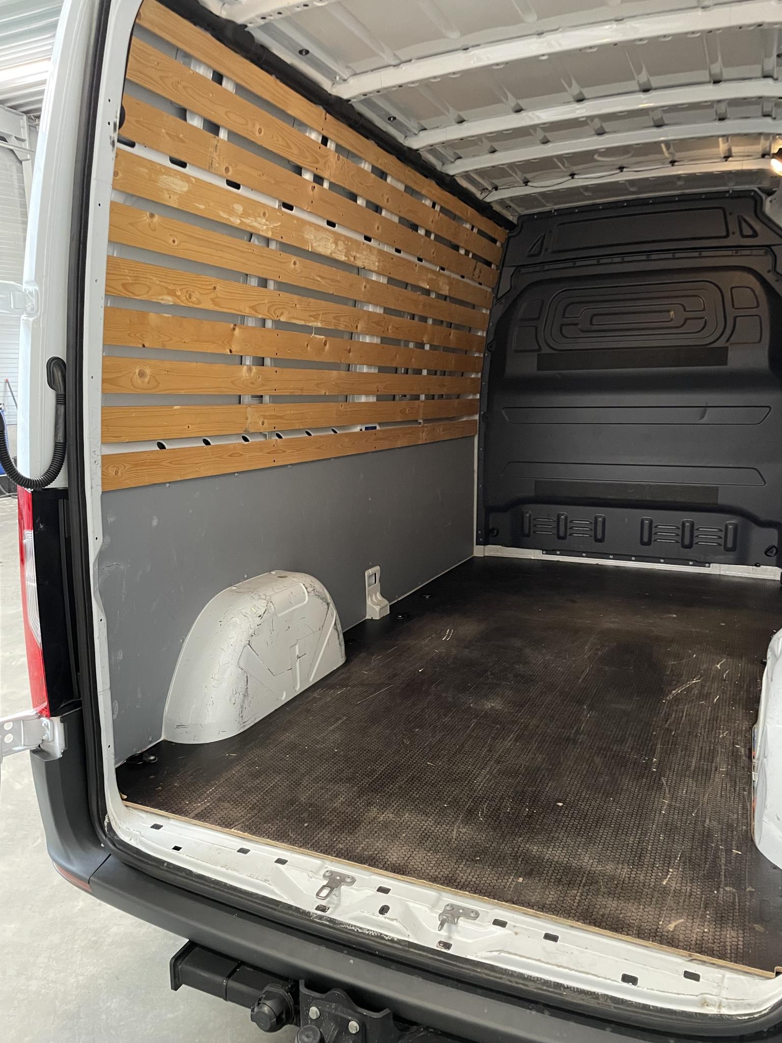 Mercedes-Benz Sprinter L2H2 Automaat thumbnail 8