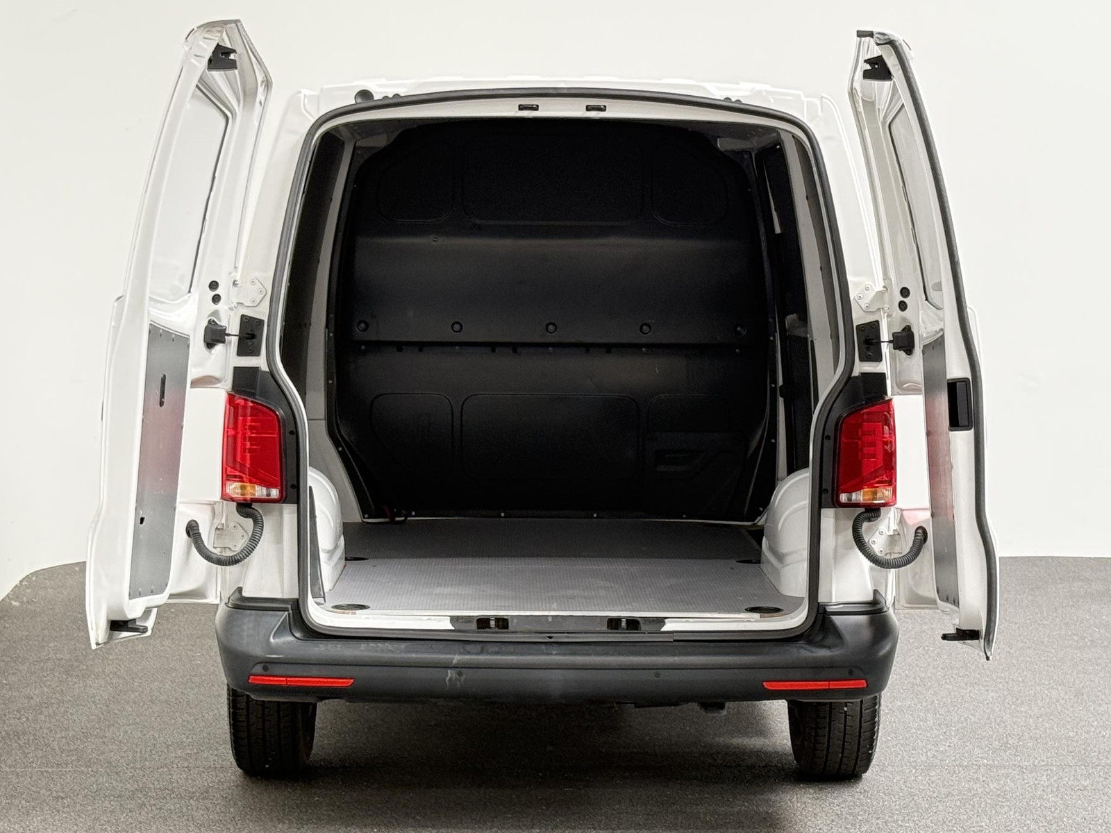 Volkswagen Transporter 2.0 TDI L1H1 150 pk DSG Comfortline Automaat thumbnail 3