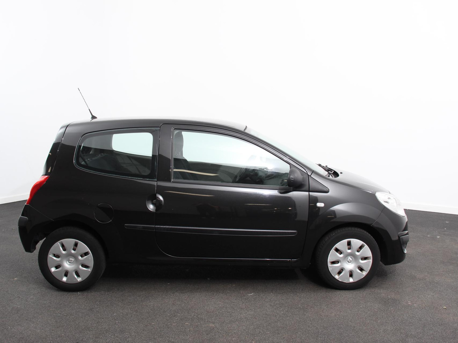 Renault Twingo 1.2 Authentique thumbnail 9
