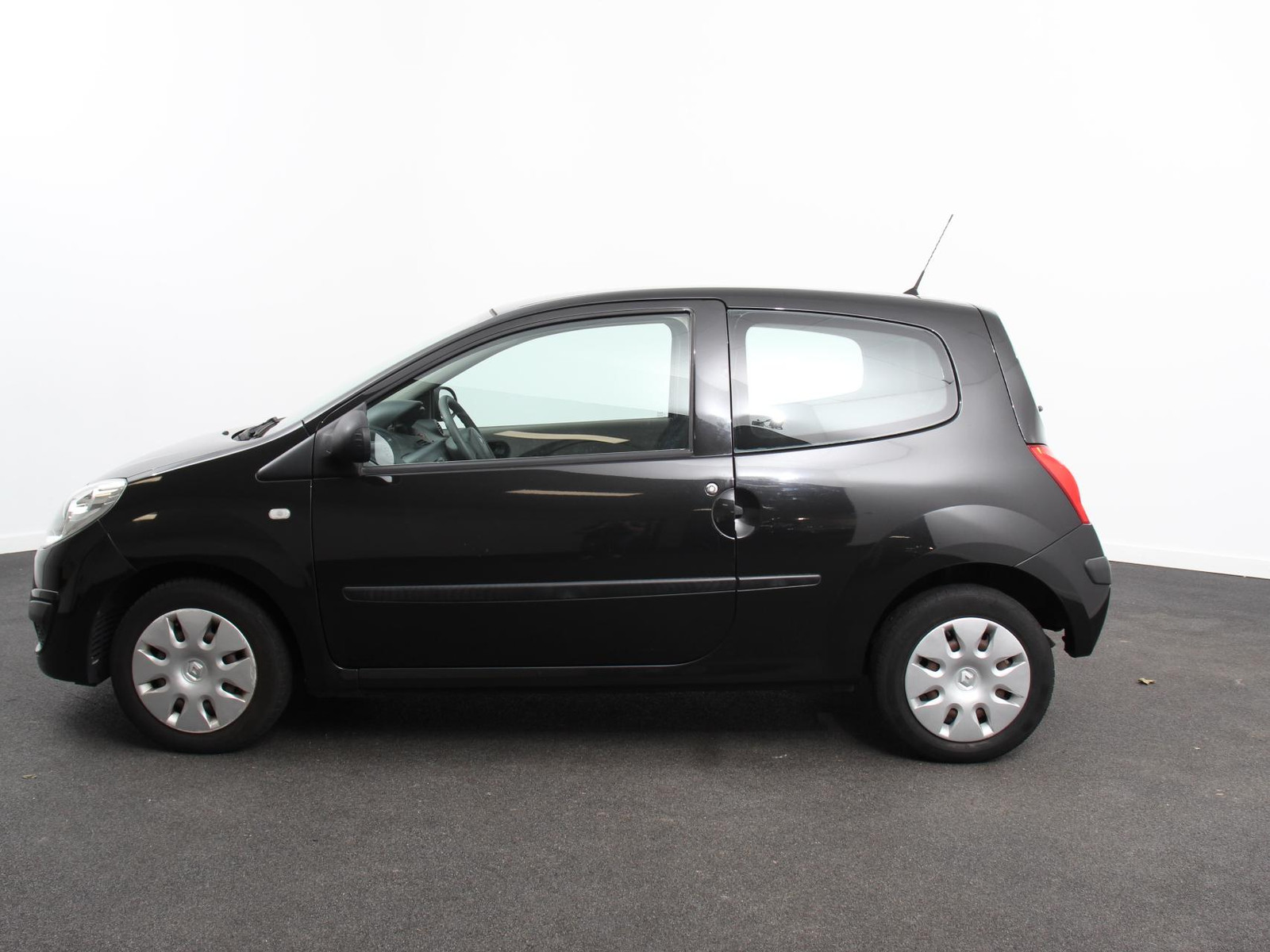 Renault Twingo 1.2 Authentique thumbnail 2