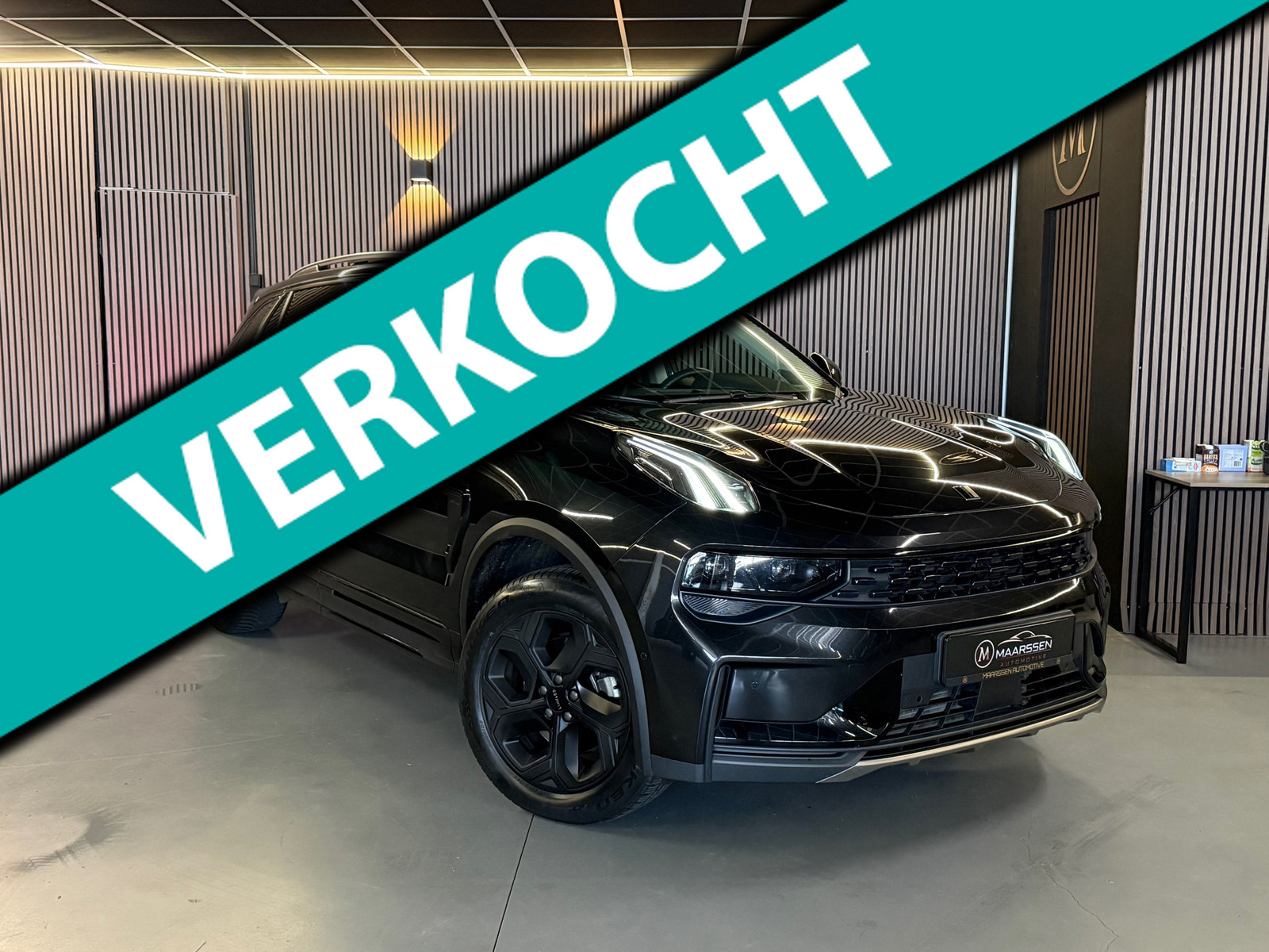 Lynk & Co 01 HEV 1.5| Pano|Stoelverwarming|Keyless|black Edtion|sfeer|camera|memory