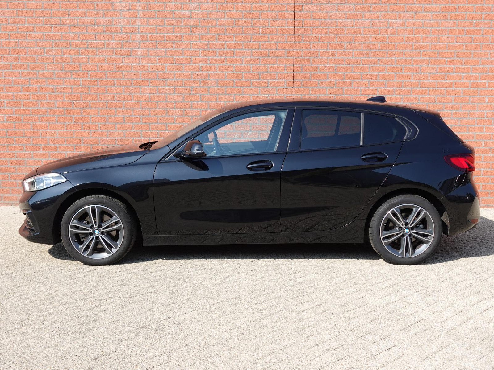 BMW 1 Serie 118i Automaat Sport Line