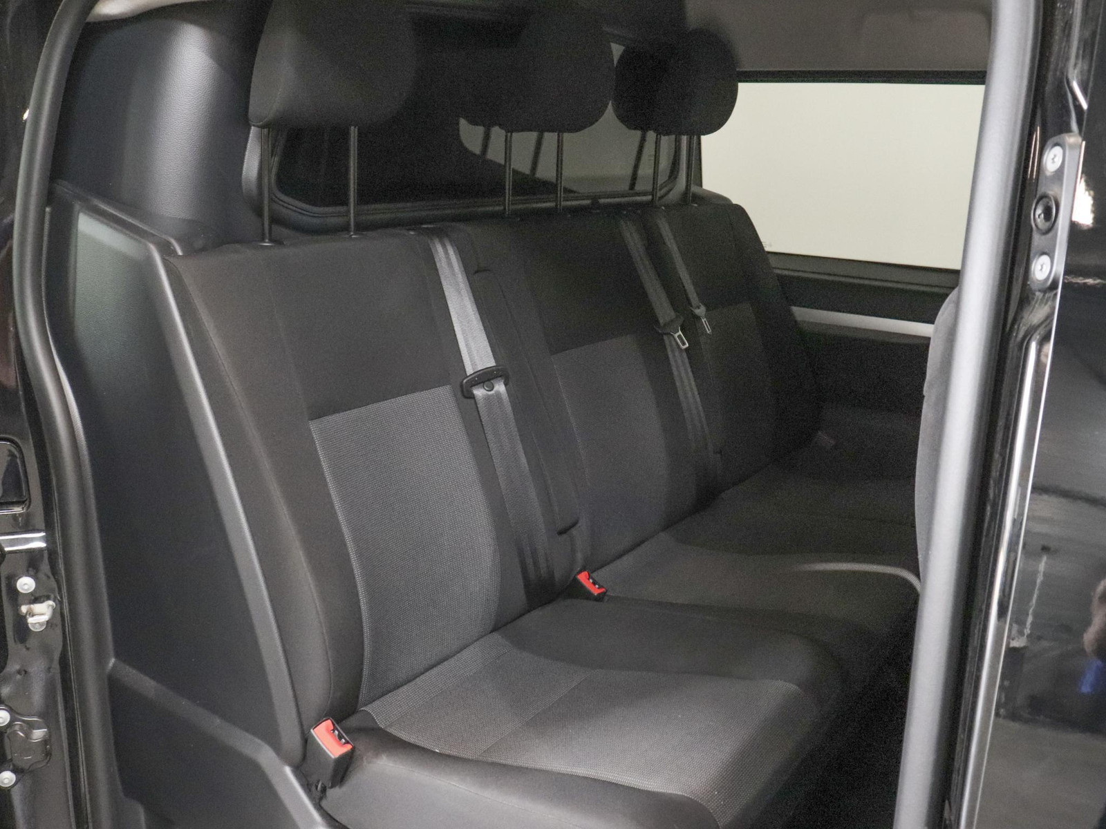 Peugeot Expert 180pk Long L3H1 Premium Dubbele Cabine Automaat thumbnail 9