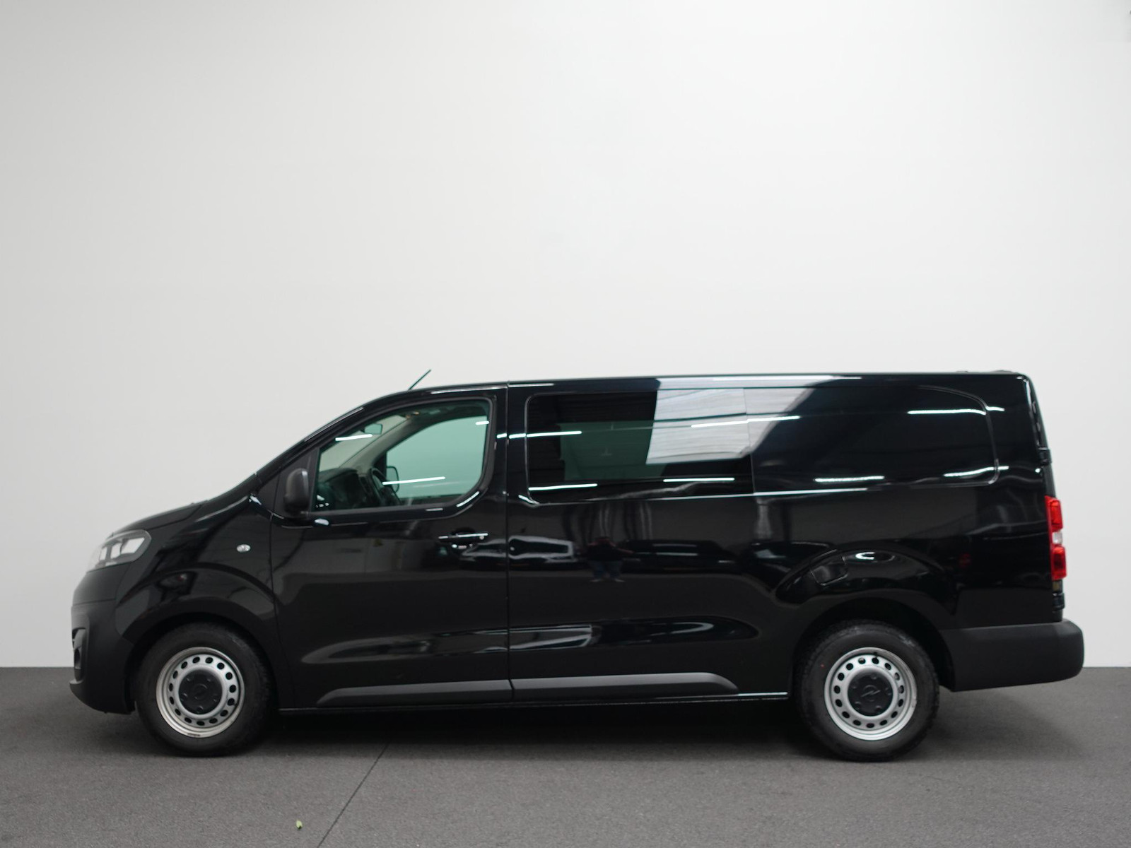 Opel Vivaro 2.0 CDTI L3H1 Dubbele Cabine Edition Automaat