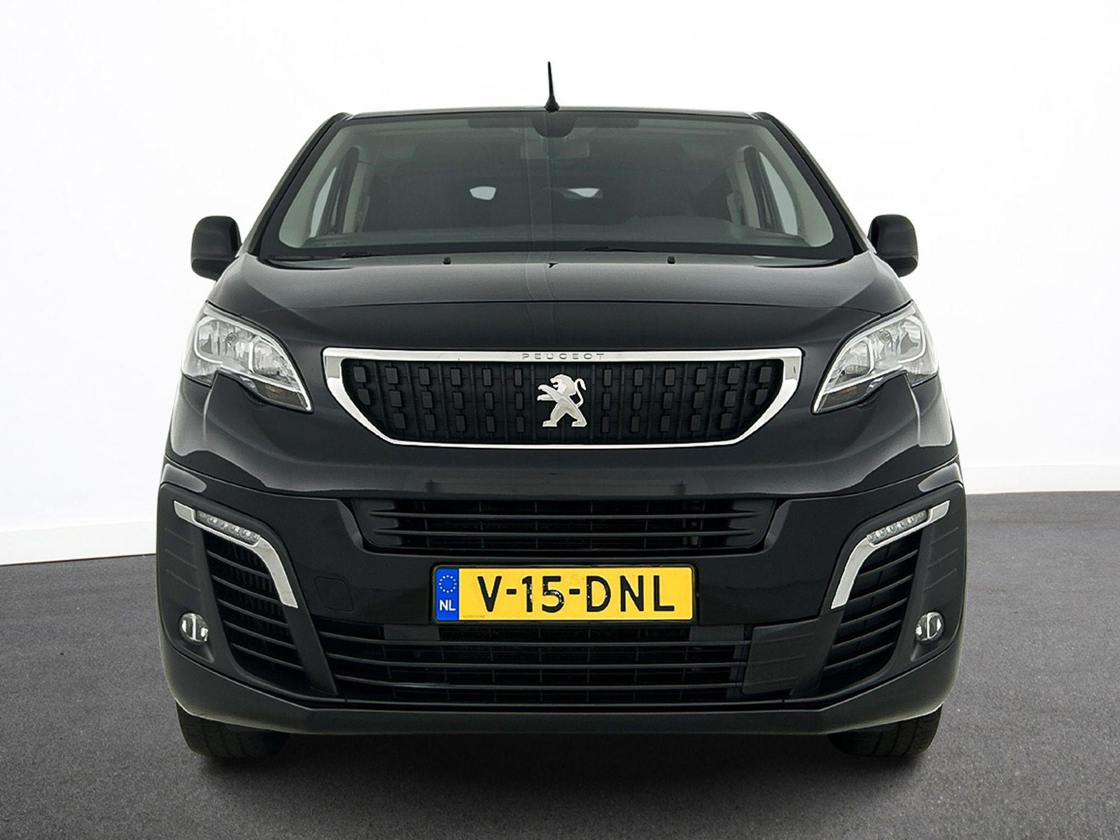 Peugeot Expert 2.0 180PK Long Premium Dubbele Cabine Automaat thumbnail 10