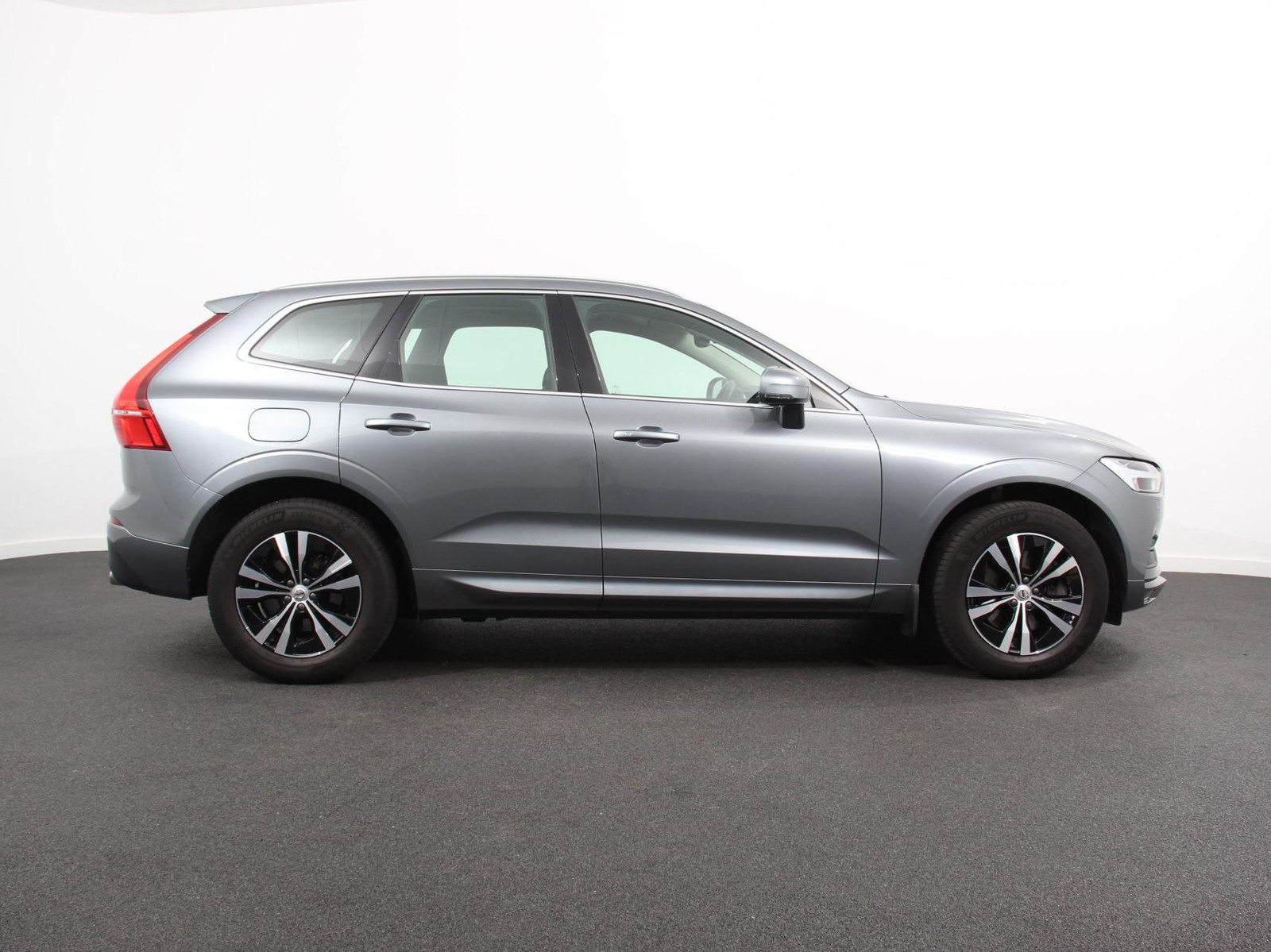 Volvo XC60 2.0 B4 Automaat Momentum