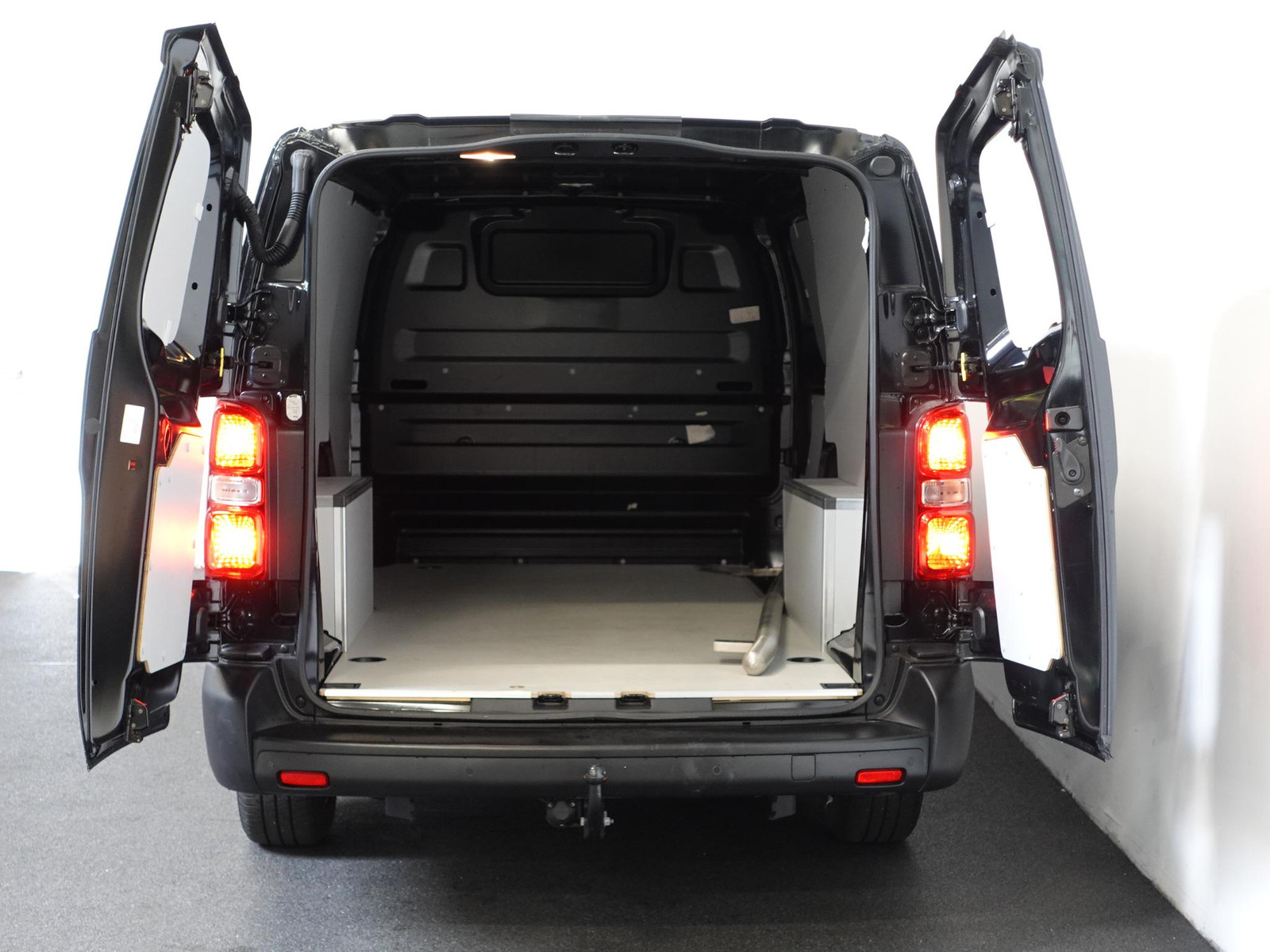 Opel Vivaro 2.0 CDTI 145 pk L3H1 Edition 3-zits Automaat