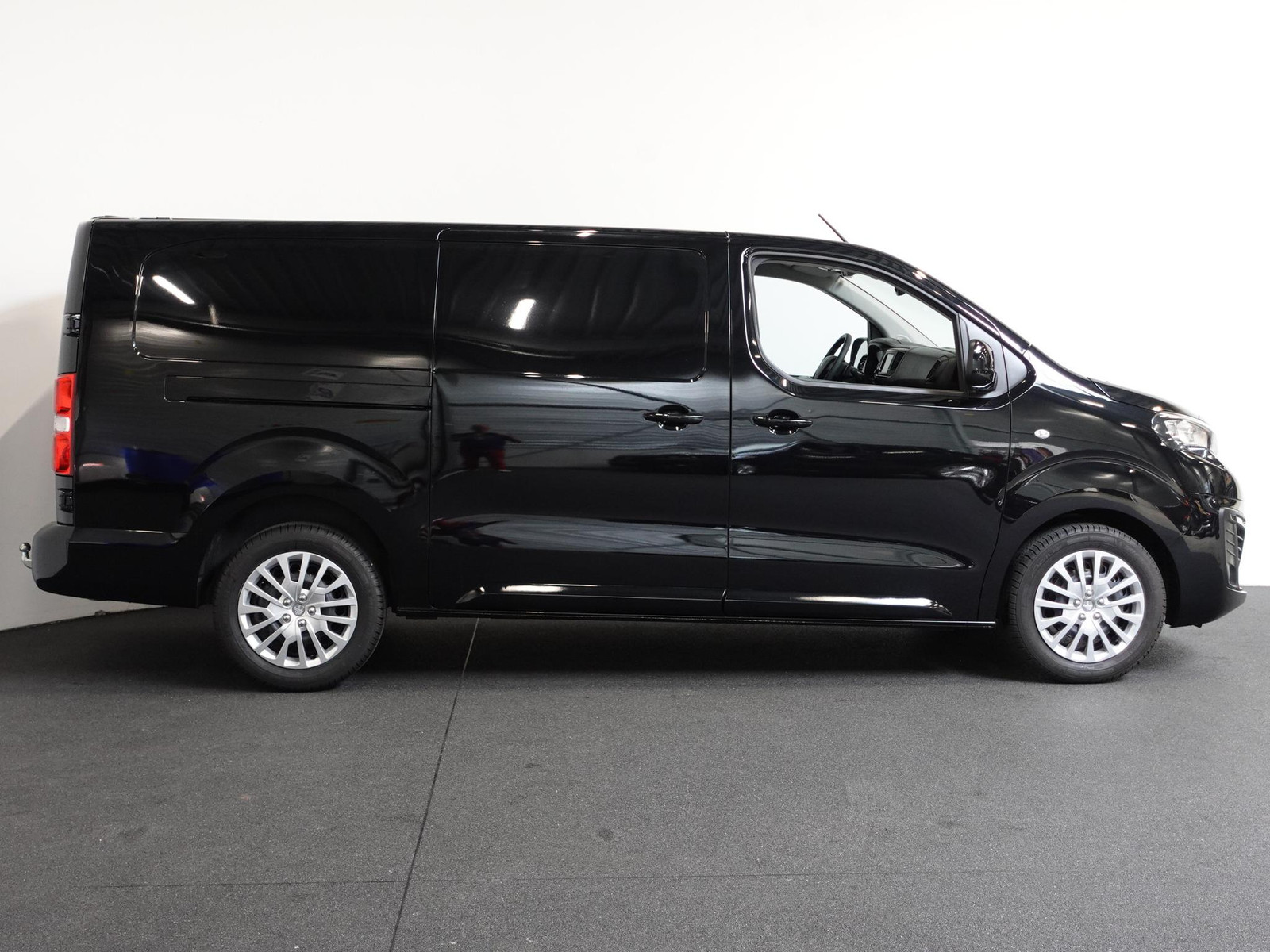 Peugeot Expert 145PK L3 Automaat thumbnail 5