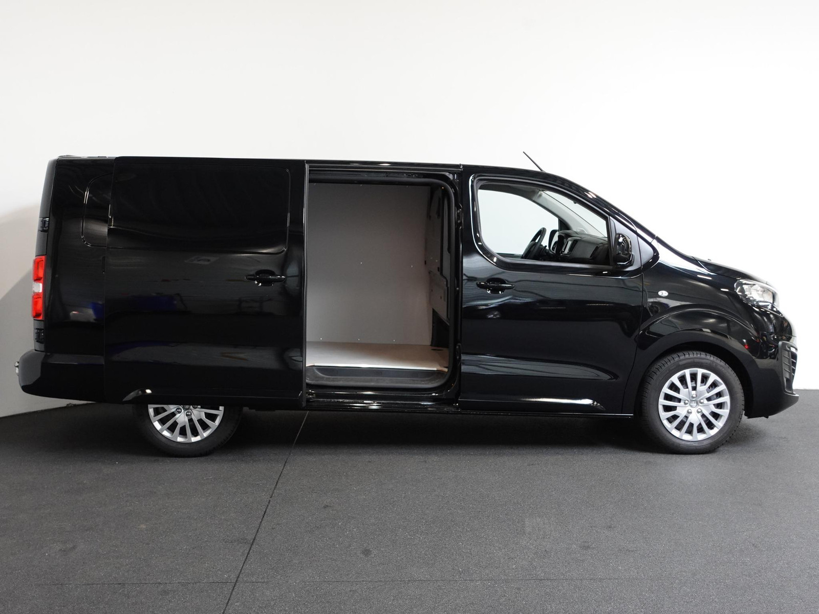Peugeot Expert 145PK L3 Automaat thumbnail 2