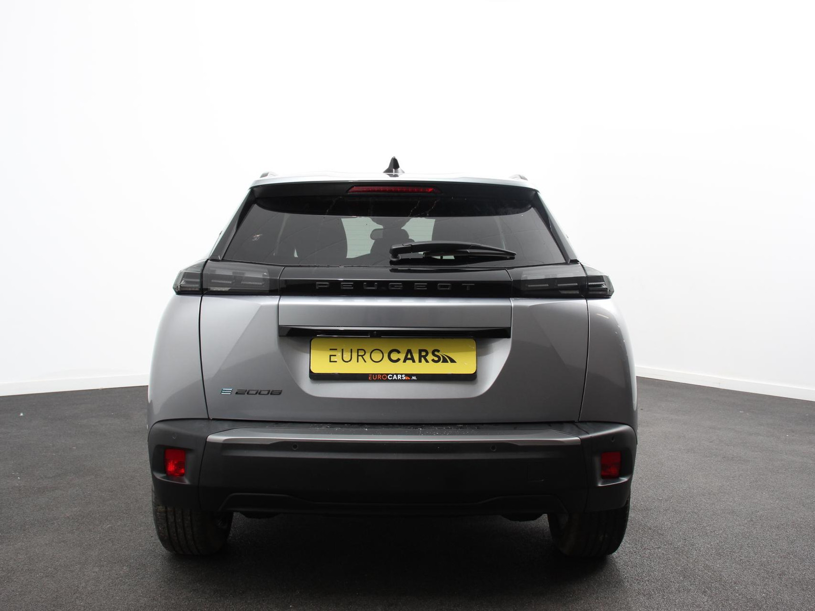 Peugeot e-2008 EV Allure 50 kWh thumbnail 9