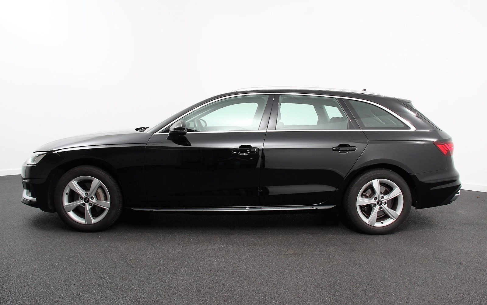 Audi A4 Avant 40 TFSI Advanced Prestige Plus