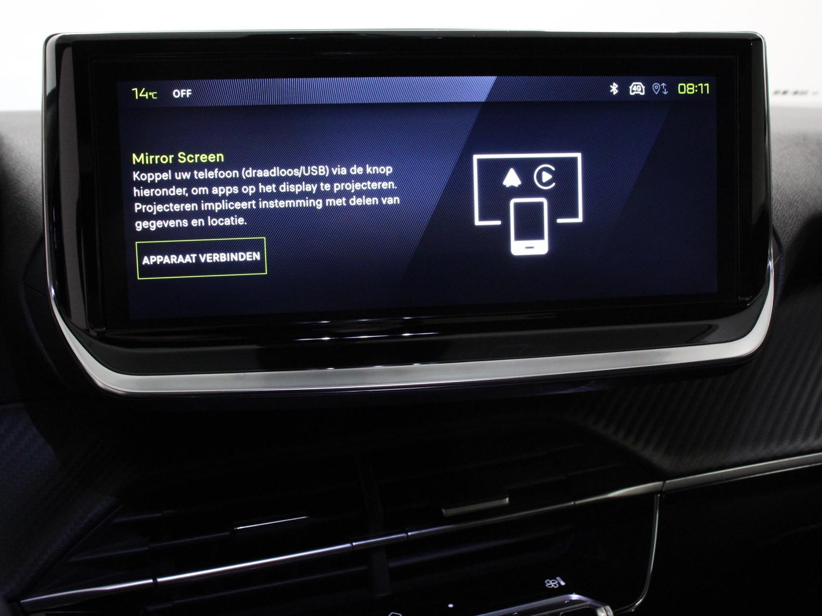 Peugeot 2008 1.2 Hybrid 136 pk Automaat Allure