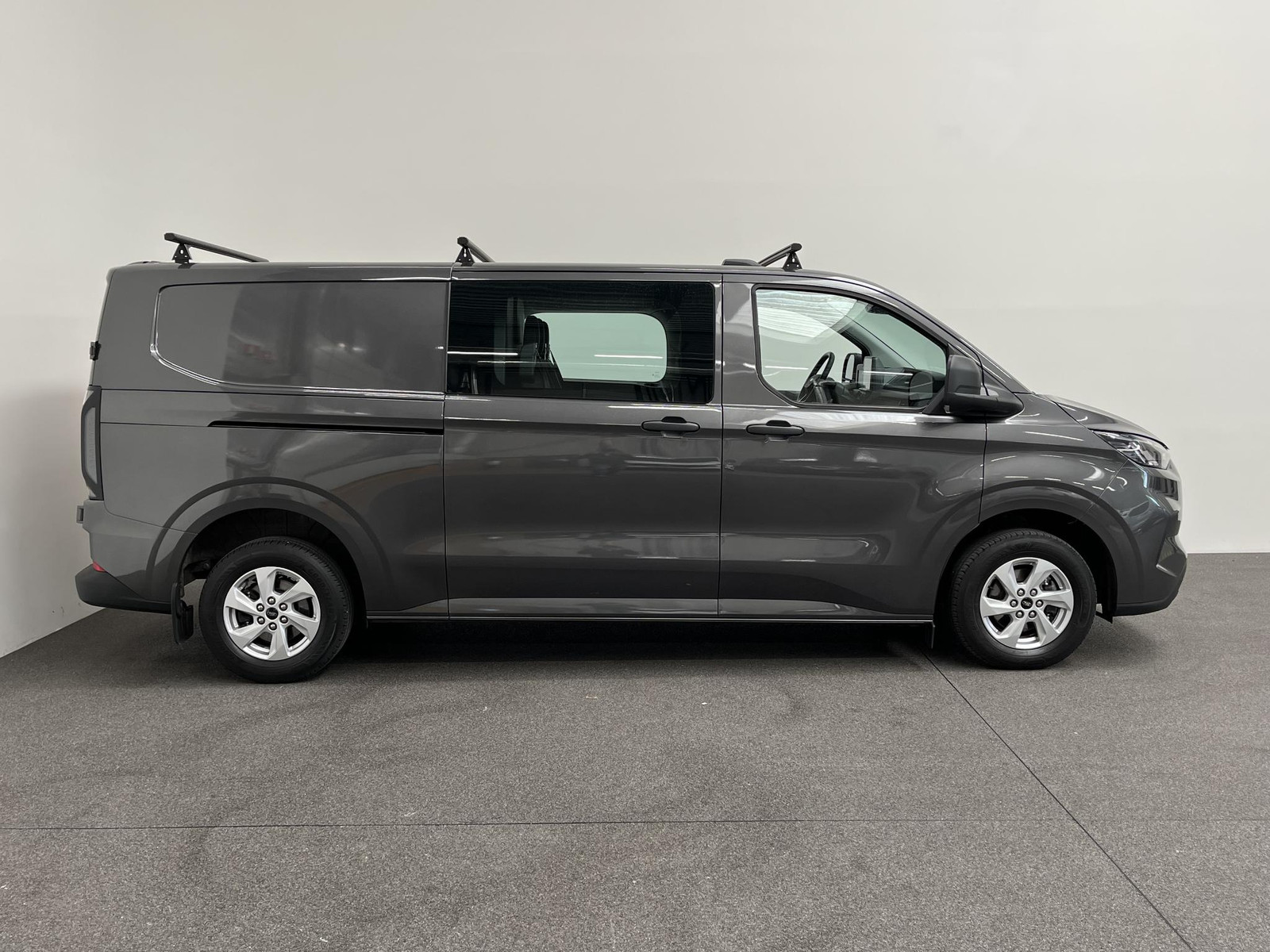 Ford Transit Custom 300 2.0 TDCI L2H1 Trend Nieuw Model Dubbele Cabine