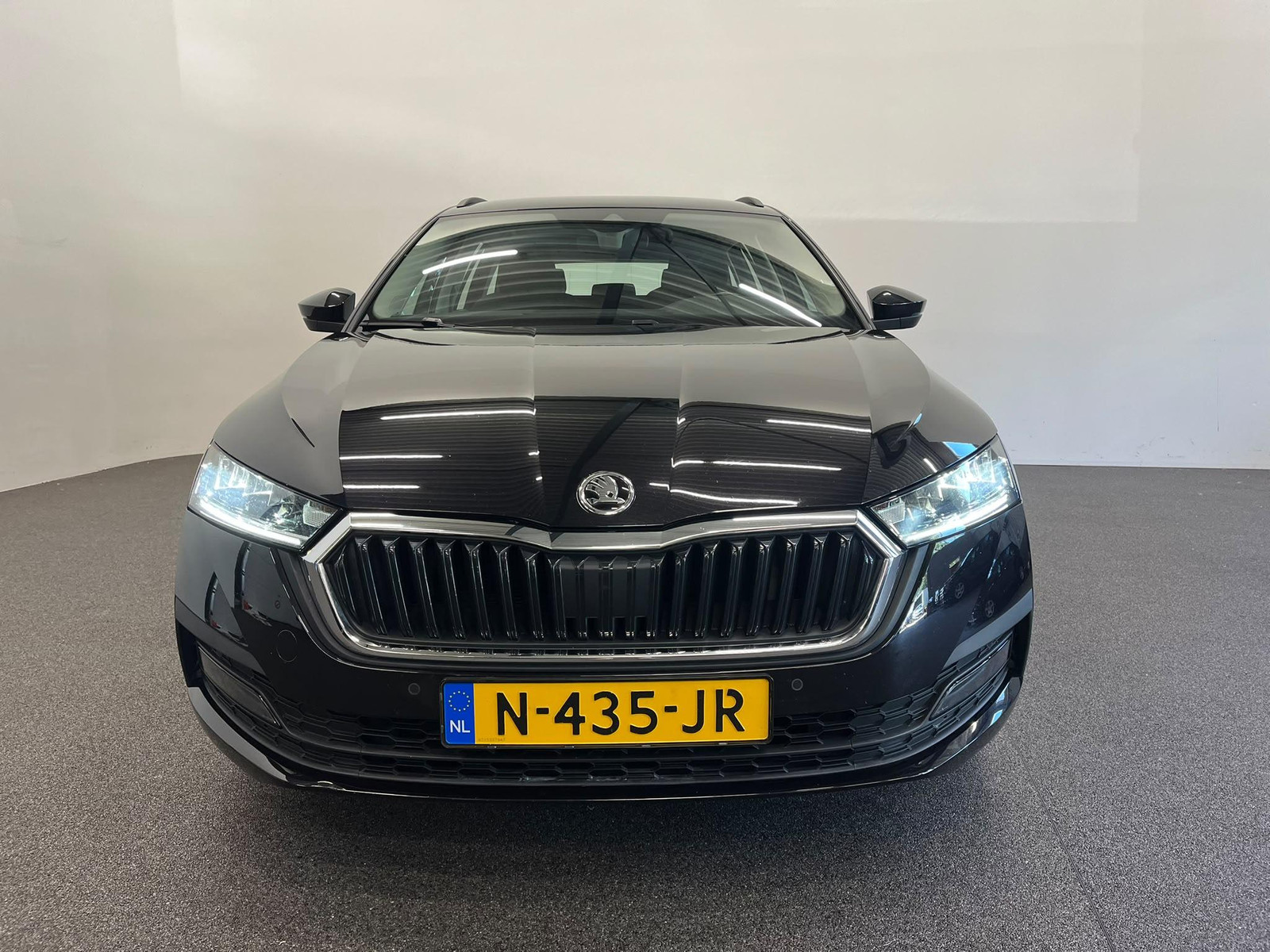 Škoda Octavia Combi 1.0 e-TSI Business Edition