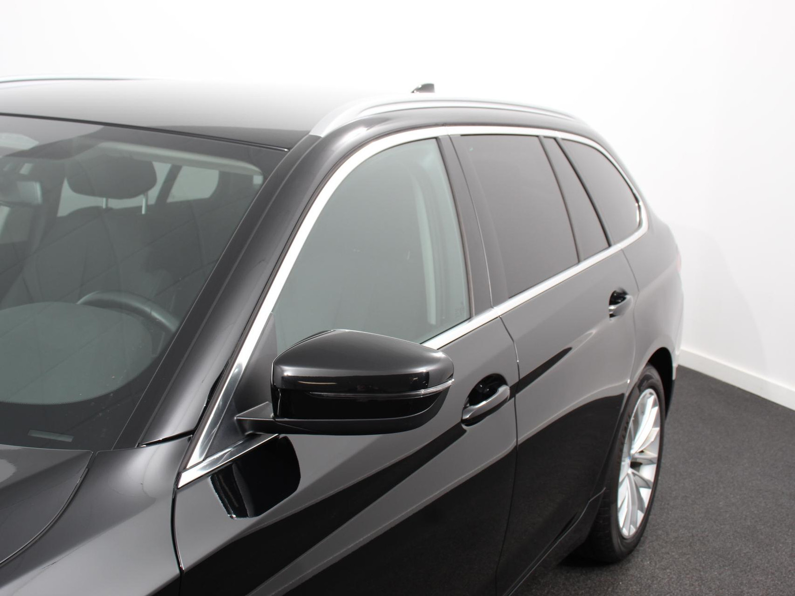 BMW 5 Serie Touring 530e Business PHEV AUTOMAAT