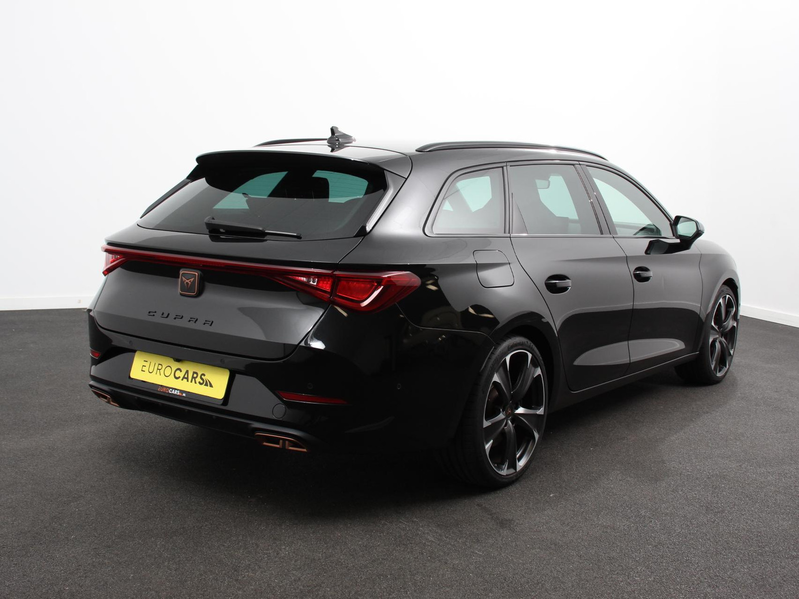 CUPRA Leon Sportstourer 1.4 e-Hybrid VZ 245 pk DSG thumbnail 3