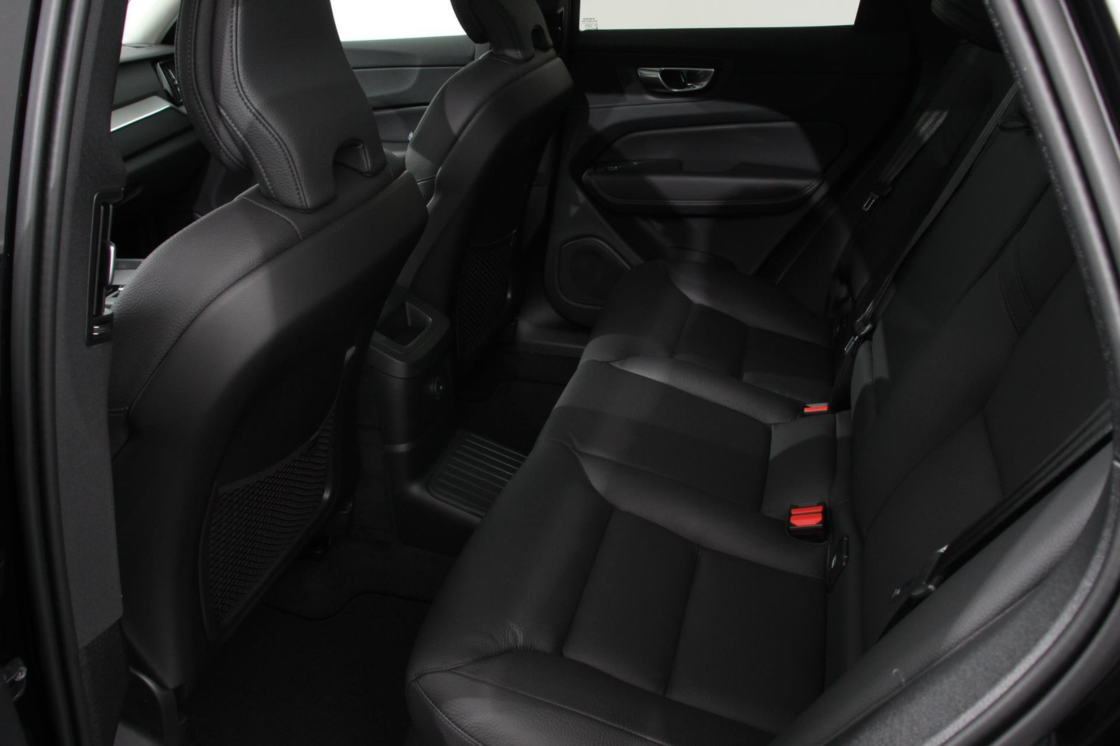 Volvo XC60 2.0 T6 398pk Plug-in hybrid AWD Plus Dark
